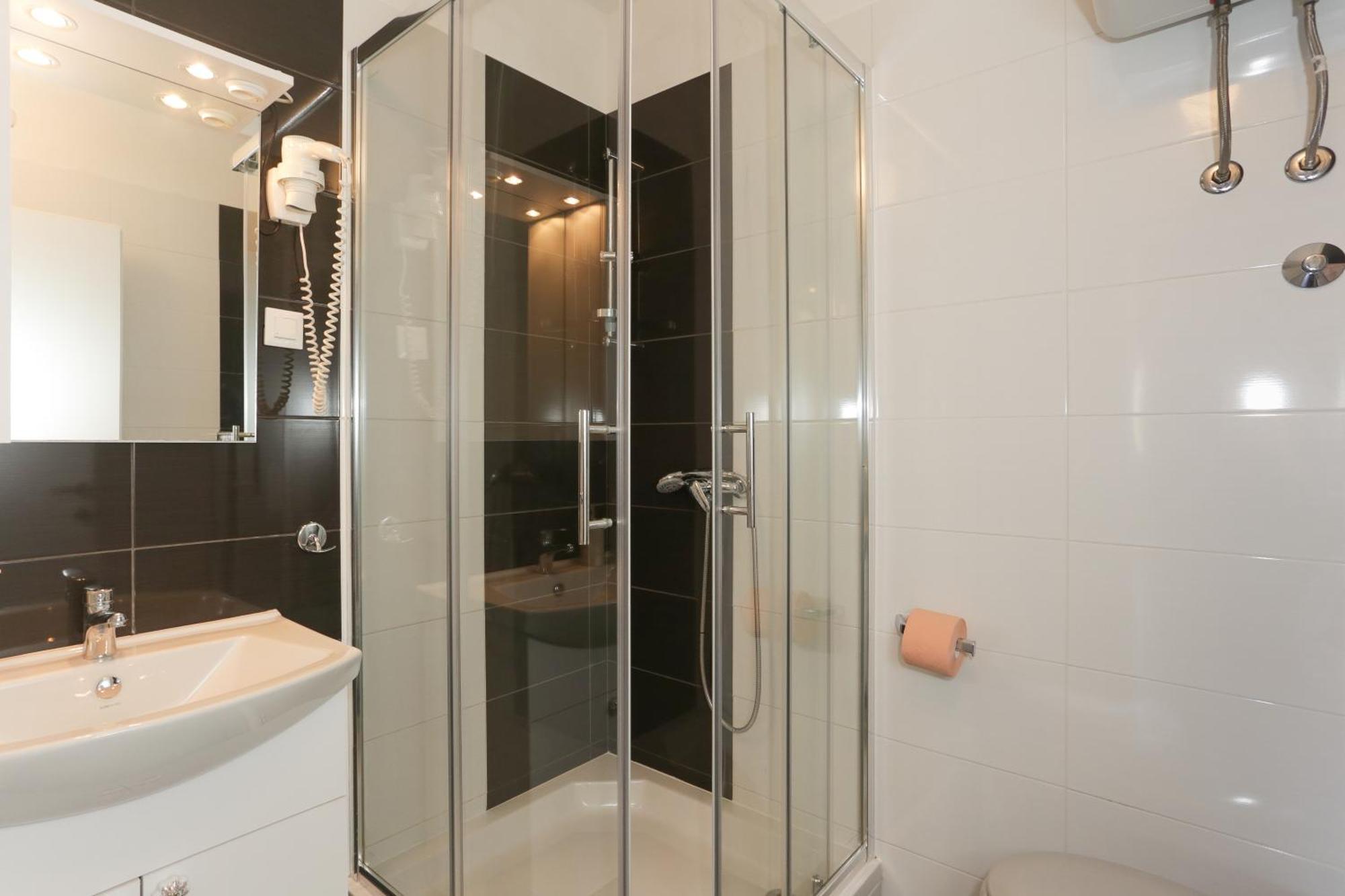 Casa Zorana-Alba Apartments トロギール エクステリア 写真