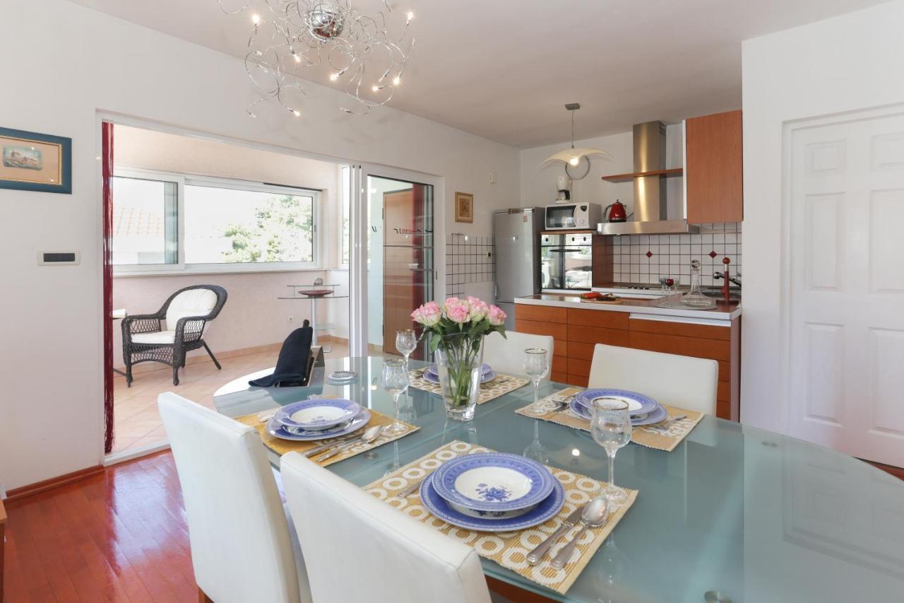 Casa Zorana-Alba Apartments トロギール エクステリア 写真