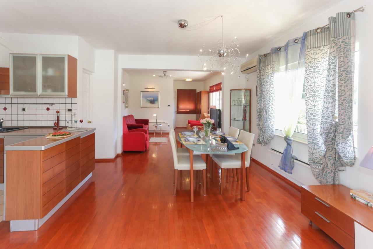 Casa Zorana-Alba Apartments トロギール エクステリア 写真