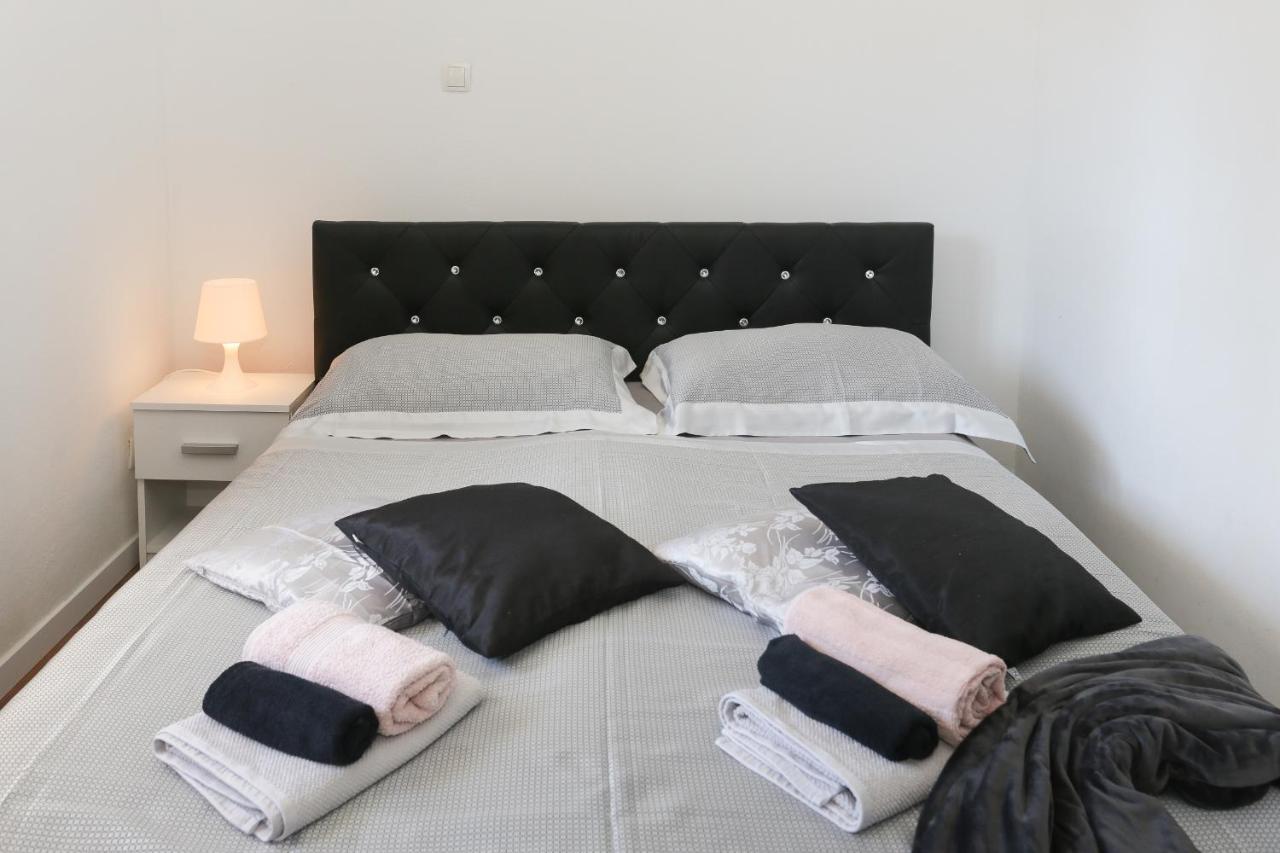 Casa Zorana-Alba Apartments トロギール エクステリア 写真